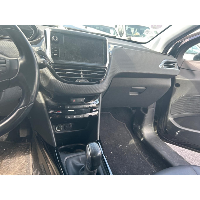 PEUGEOT 2008 1 PHASE 1 1.2 PURETECH - 12V TURBO Photo n°11