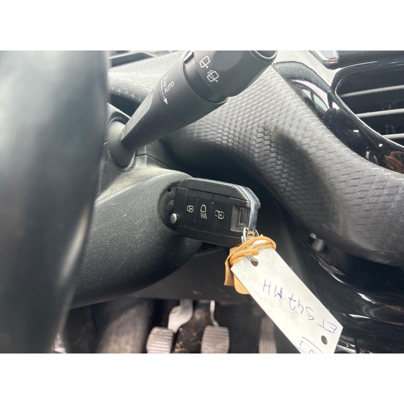 PEUGEOT 2008 1 PHASE 1 1.2 PURETECH - 12V TURBO Photo n°24