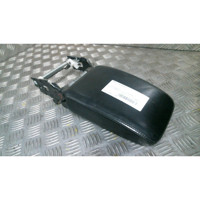 Accoudoir VOLKSWAGEN EOS Photo n°1