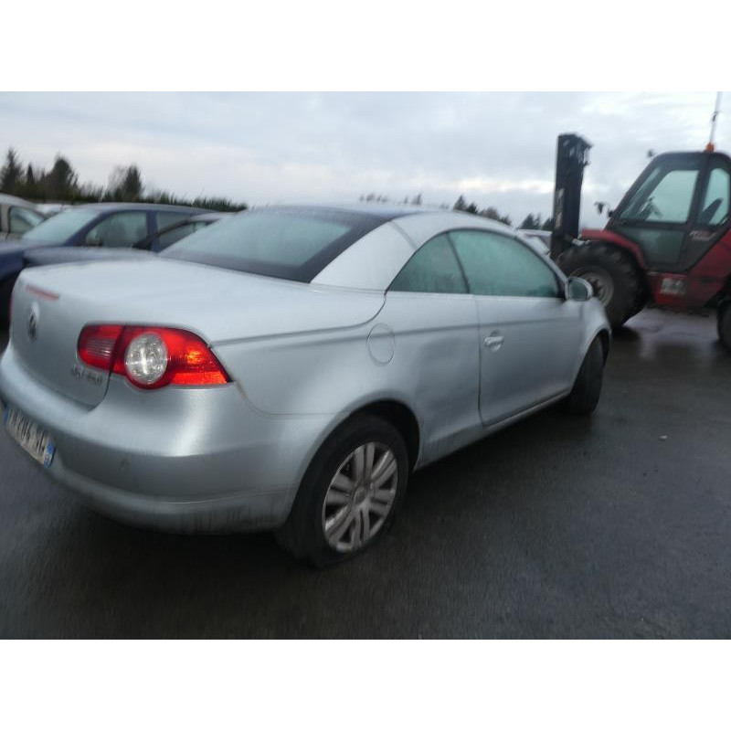 Accoudoir VOLKSWAGEN EOS Photo n°10
