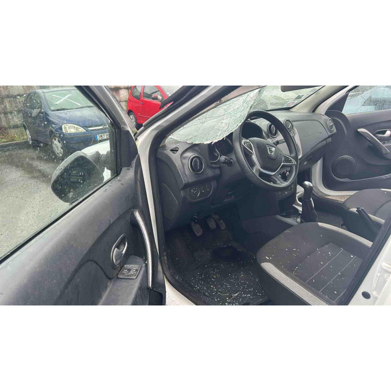 DACIA SANDERO 2 PHASE 2 0.9i - 12V TURBO TCE 90 Photo n°22