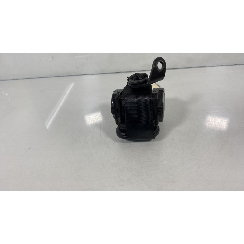 Ceinture arriere droit VOLKSWAGEN FOX Photo n°2