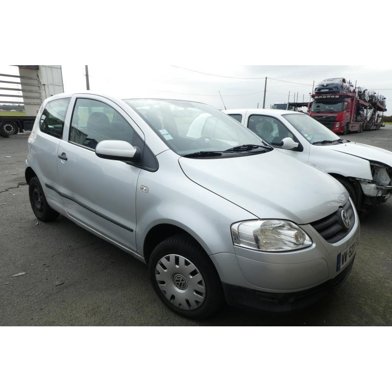 Ceinture arriere droit VOLKSWAGEN FOX Photo n°8
