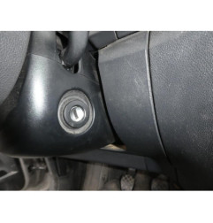 Leve vitre mecanique arriere droit SKODA FABIA 2