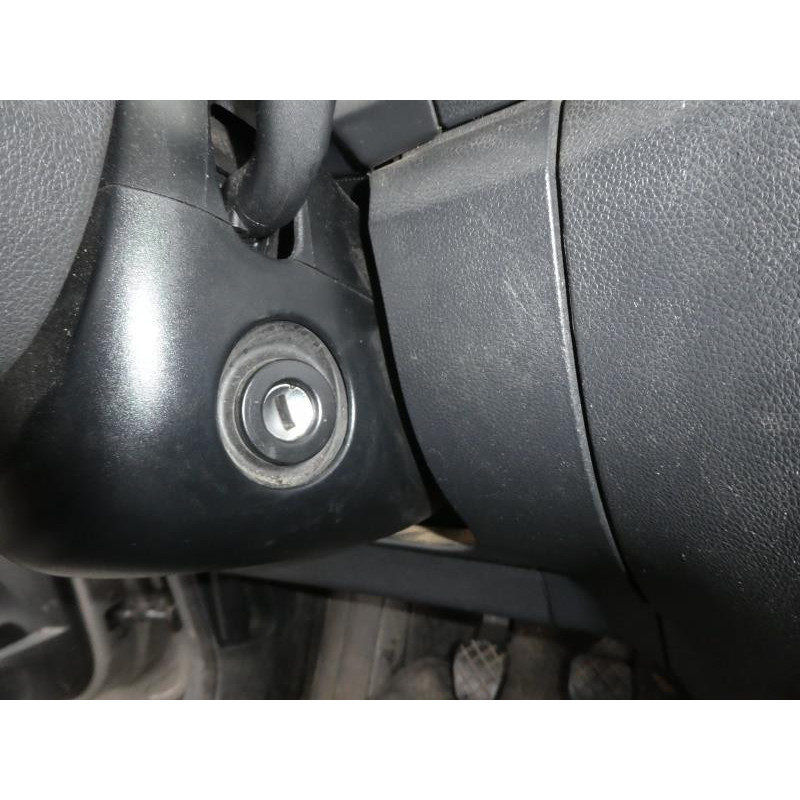 Leve vitre mecanique arriere droit SKODA FABIA 2 Photo n°10