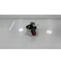 Attache ceinture arriere droit PEUGEOT 508 1