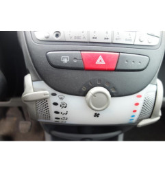 Interrupteur de leve vitre avant gauche CITROEN C1 1