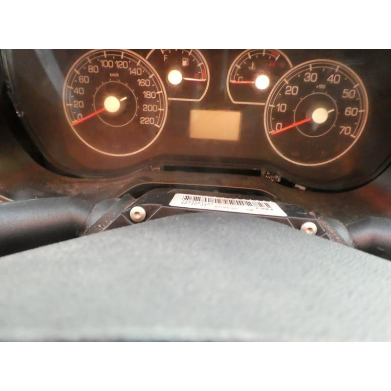 Verin de coffre FIAT GRANDE PUNTO Photo n°7