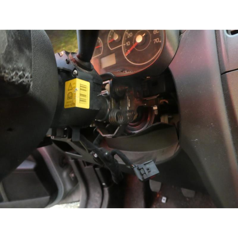 Verin de coffre FIAT GRANDE PUNTO Photo n°11