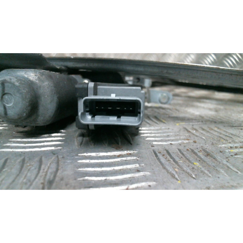 Leve vitre electrique avant droit CITROEN C3 PLURIEL Photo n°2