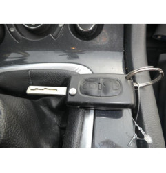 Bras essuie glace avant droit PEUGEOT 5008 1