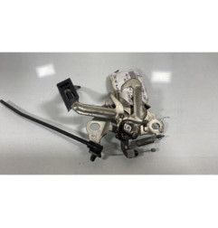 Fermeture de capot PEUGEOT 5008 1