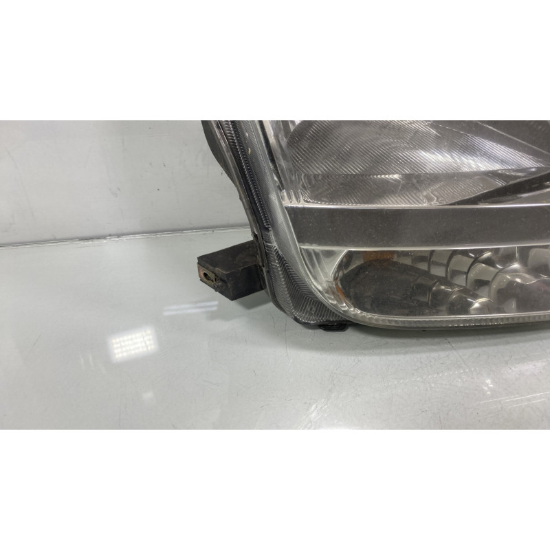 Optique avant principal droit (feux)(phare) SUZUKI IGNIS 2 Photo n°2