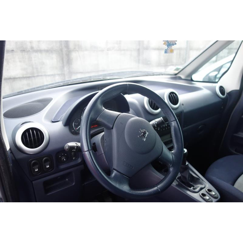 Serrure de coffre PEUGEOT 1007 Photo n°8