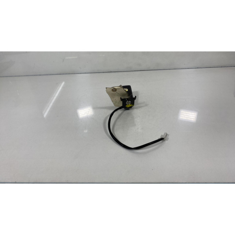 Attache ceinture arriere droit HYUNDAI I 30 1 Photo n°1