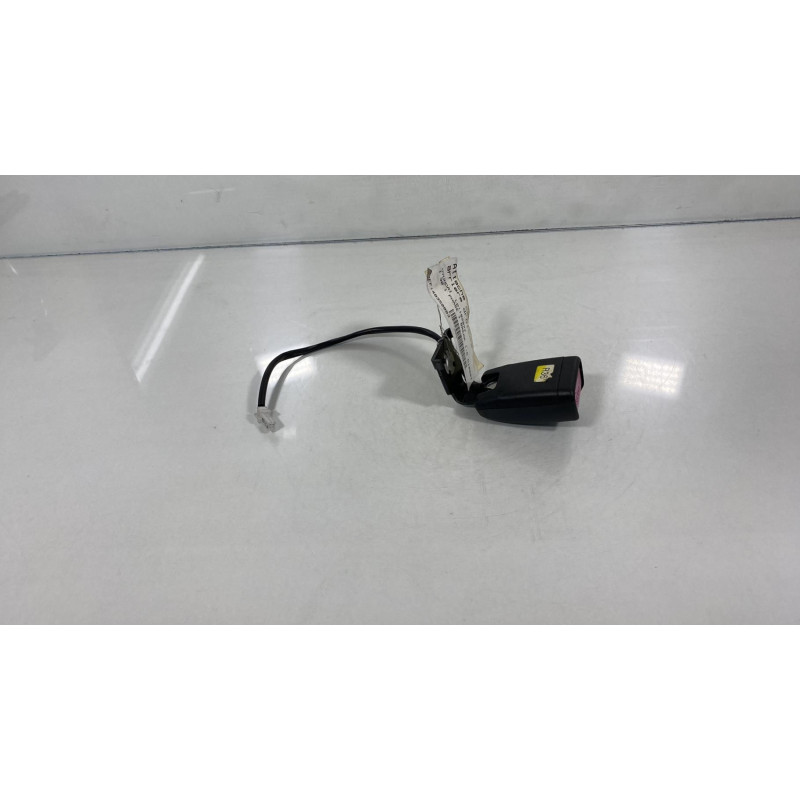 Attache ceinture arriere droit HYUNDAI I 30 1 Photo n°2