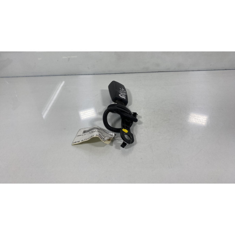 Attache ceinture avant gauche HYUNDAI I 30 1 Photo n°2