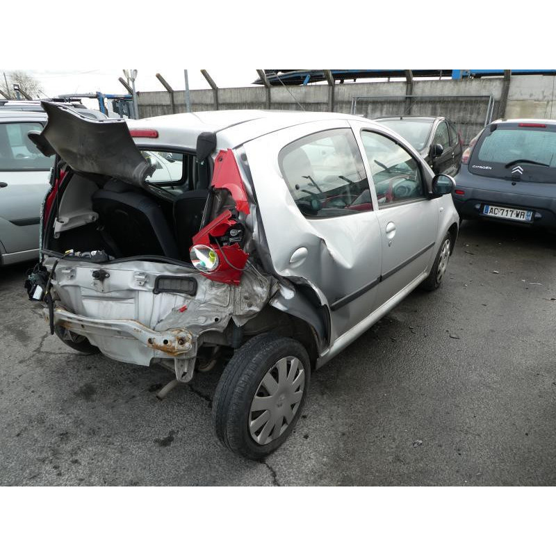 Serrure avant gauche PEUGEOT 107 Photo n°10