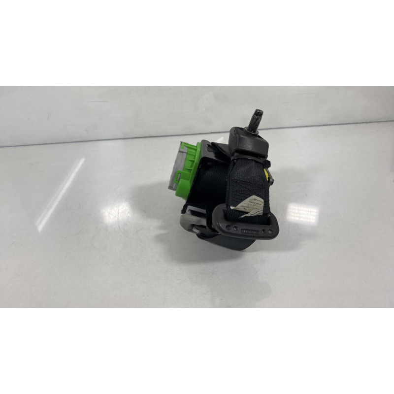 Pretensionneur de ceinture avant droit TOYOTA YARIS 2 Photo n°1