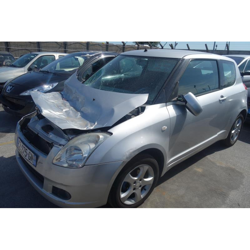Feu arriere principal gauche (feux) SUZUKI SWIFT 3 Photo n°4