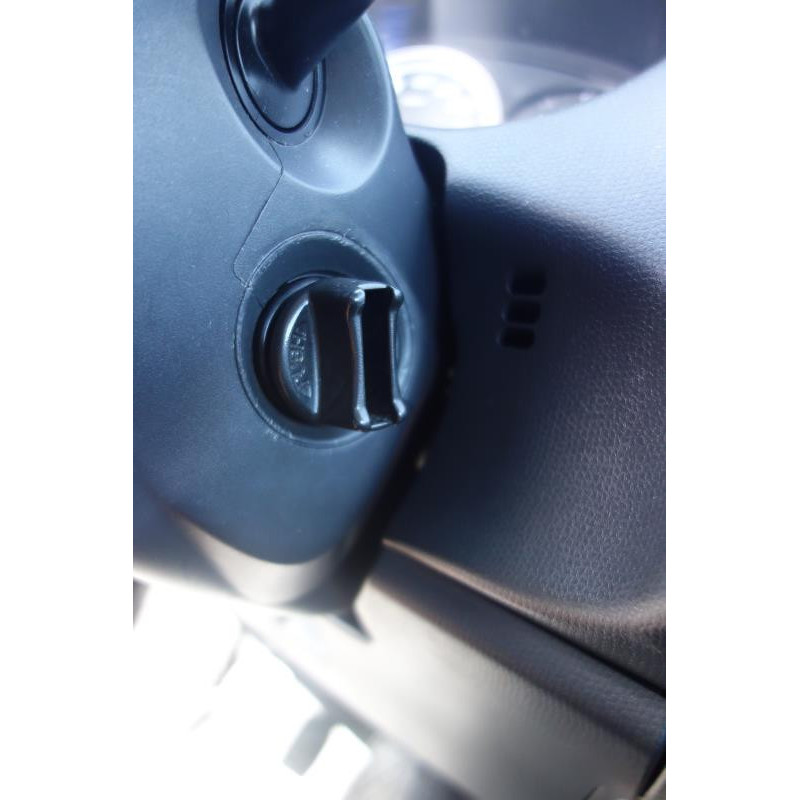 Pretensionneur de ceinture avant droit SUZUKI SWIFT 3 Photo n°10