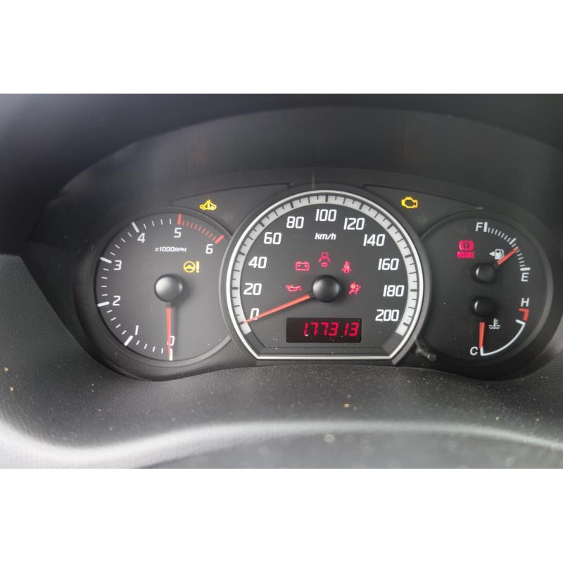 Porte avant droit SUZUKI SWIFT 3 Photo n°14