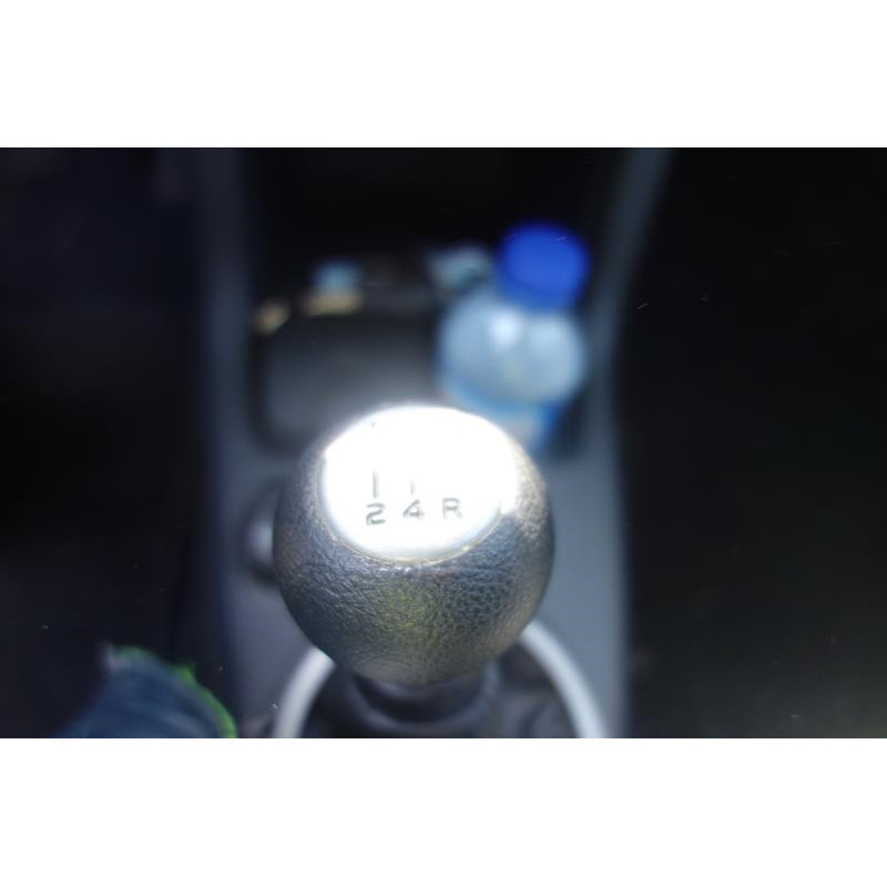 Porte avant gauche SUZUKI SWIFT 3 Photo n°9