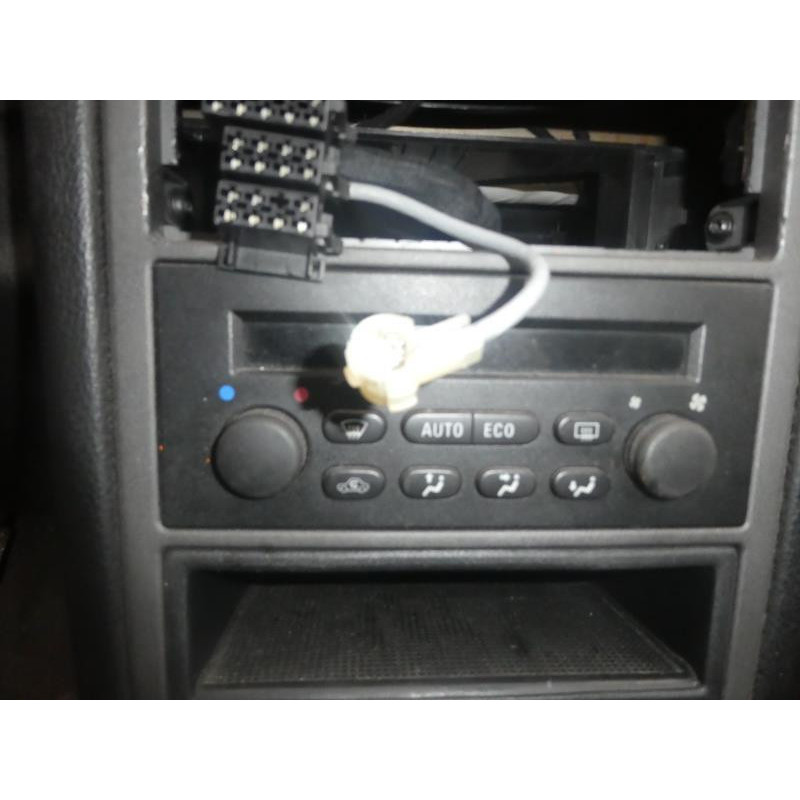 Aile avant droit OPEL ASTRA G Photo n°11