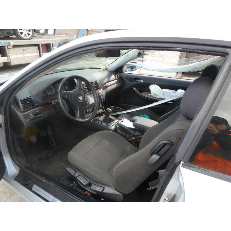 Malle/Hayon arriere BMW SERIE 3 E46 Photo n°14
