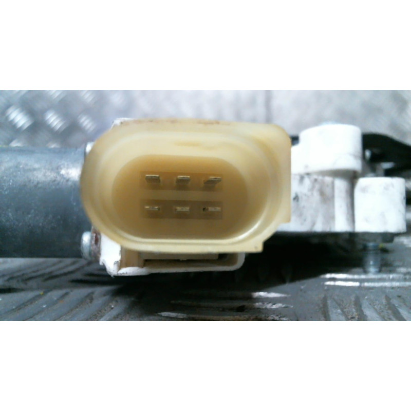 Leve vitre electrique avant droit BMW SERIE 1 E87 Photo n°2