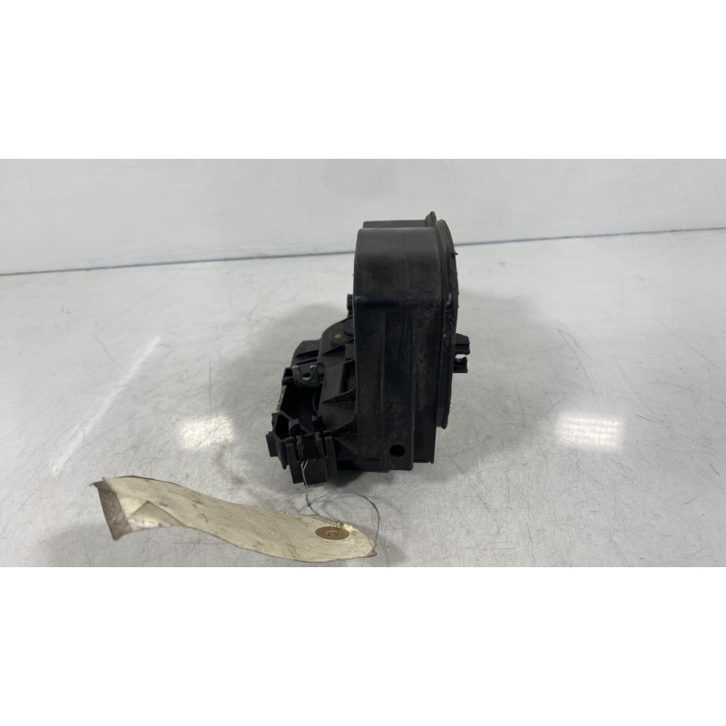Serrure arriere droit BMW SERIE 1 E87 Photo n°1