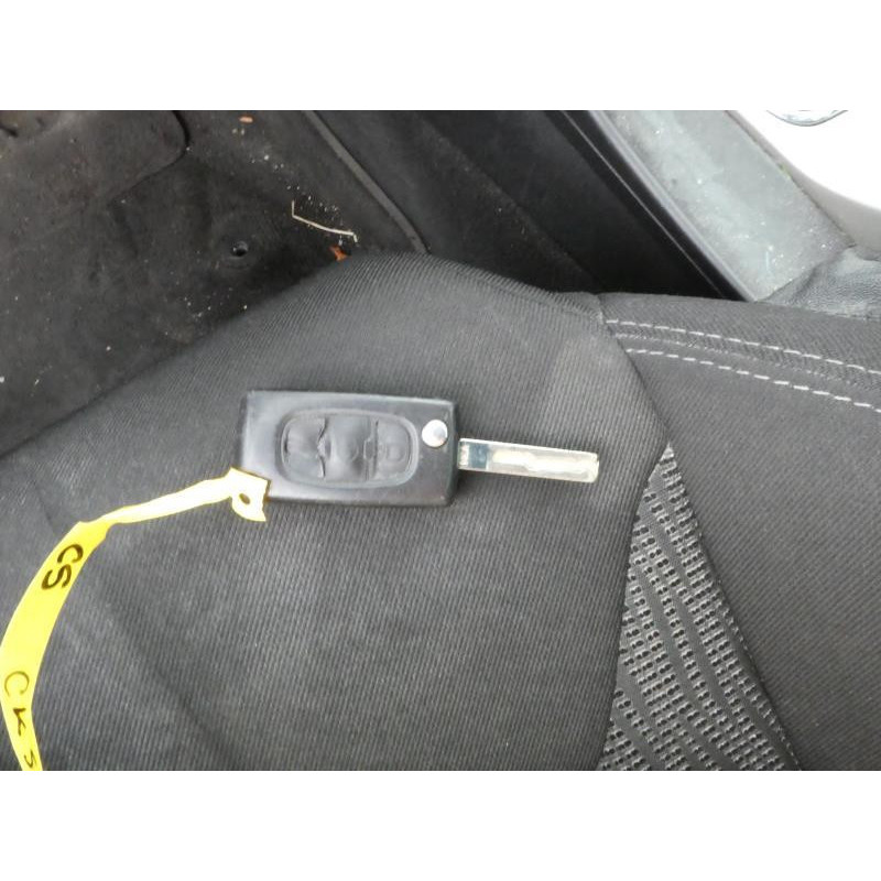Ceinture arriere gauche CITROEN C5 2 Photo n°9