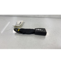 Attache ceinture arriere droit SUZUKI ALTO 3