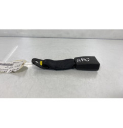 Attache ceinture arriere gauche SUZUKI ALTO 3