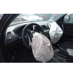 Attache ceinture arriere gauche BMW SERIE 1 E87