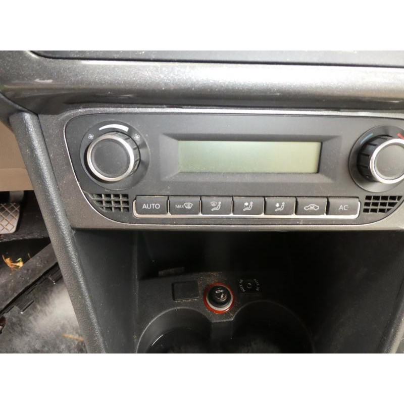 Commande chauffage VOLKSWAGEN POLO 5 Photo n°13