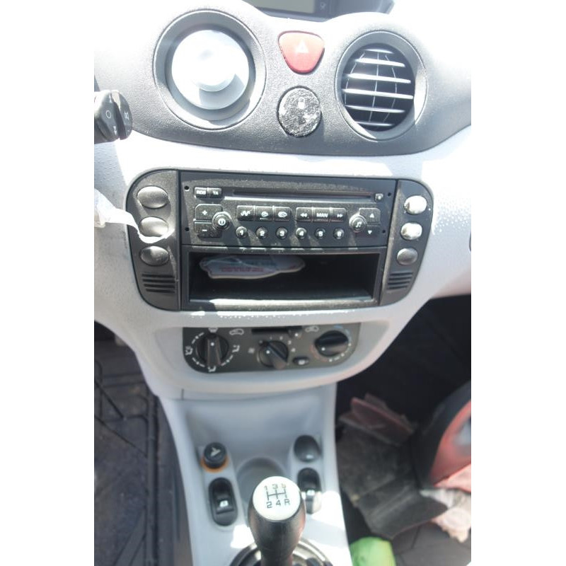 Porte avant droit CITROEN C3 PLURIEL Photo n°12