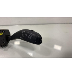 Com (Bloc Contacteur Tournant+Commodo Essuie Glace+Commodo Phare) VOLKSWAGEN POLO 5