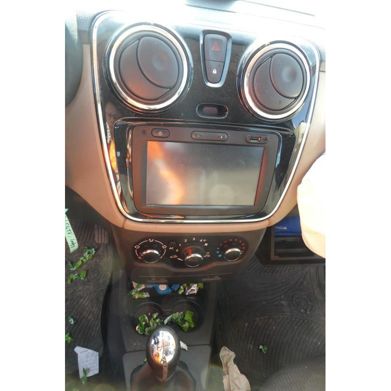 Bouton de warning DACIA LODGY Photo n°11