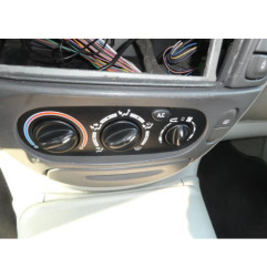Serrure avant droit RENAULT SCENIC 1