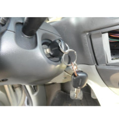 Serrure avant droit RENAULT SCENIC 1