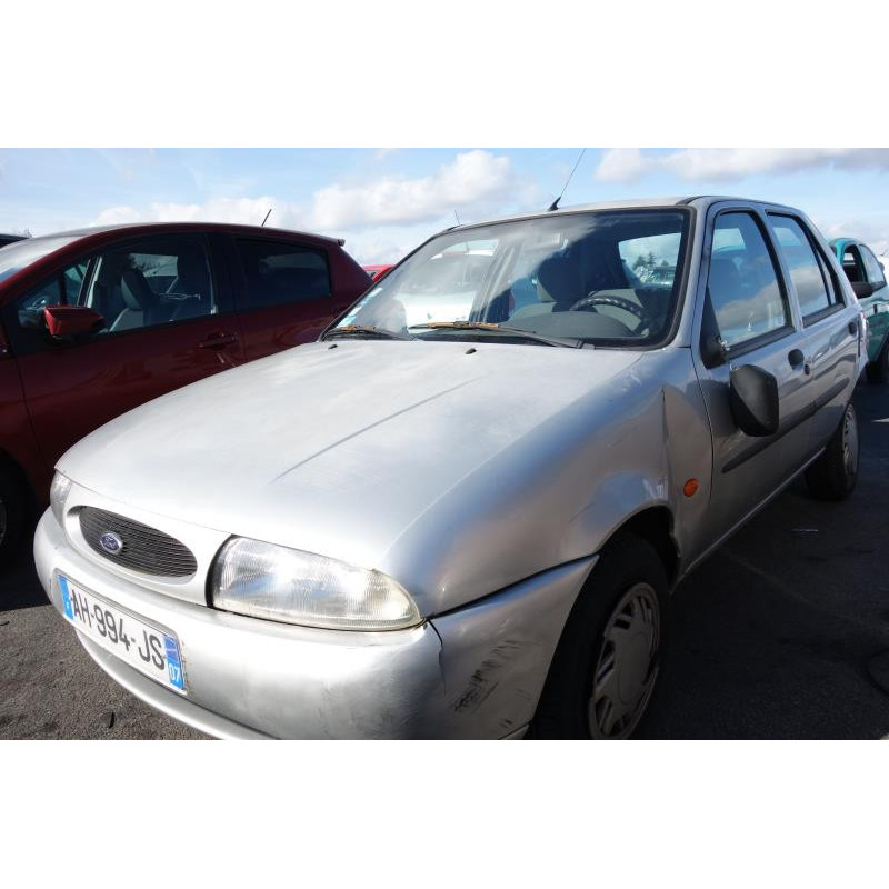 Feu arriere principal droit (feux) FORD FIESTA 4 Photo n°4