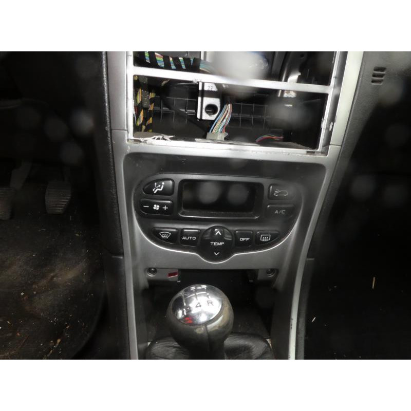 Porte avant gauche PEUGEOT 307 Photo n°6
