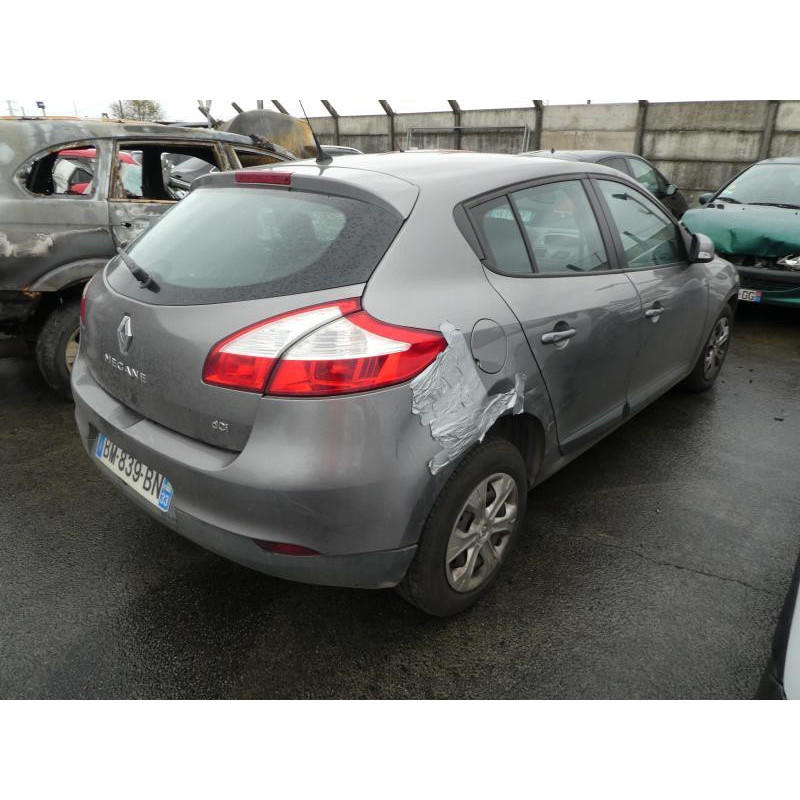 Verin de coffre RENAULT MEGANE 3 Photo n°11