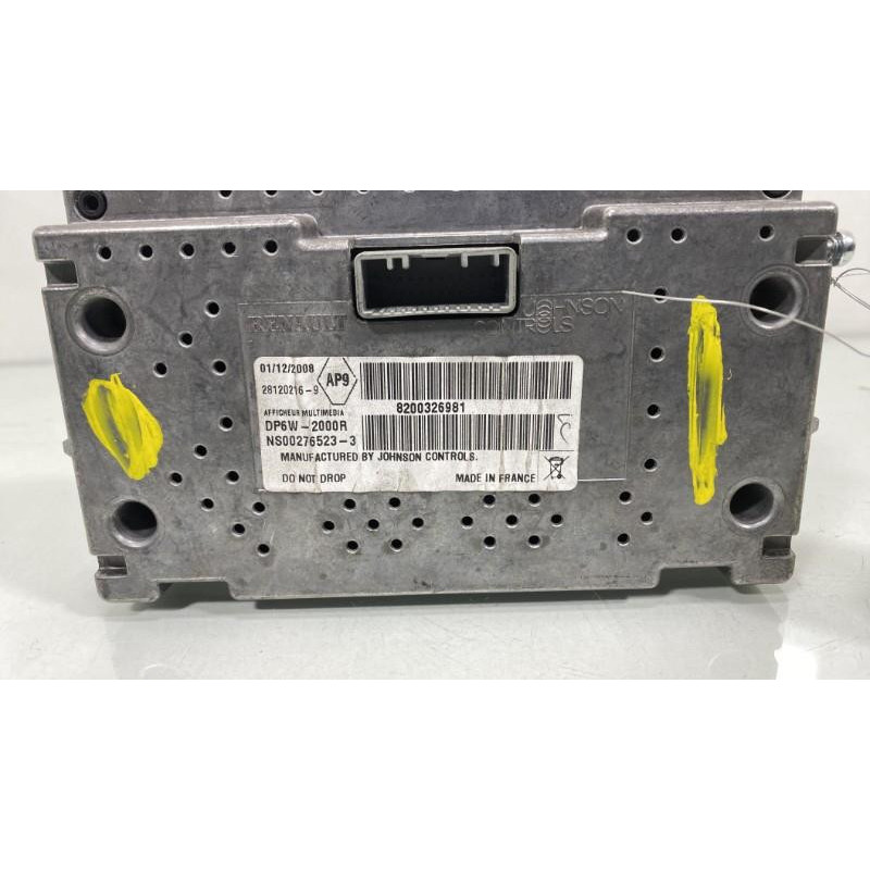 Ecran GPS RENAULT VEL SATIS Photo n°2