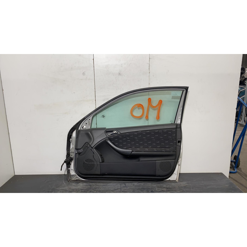 Porte avant droit MERCEDES CLASSE C 203 COUPE SPORT Photo n°1