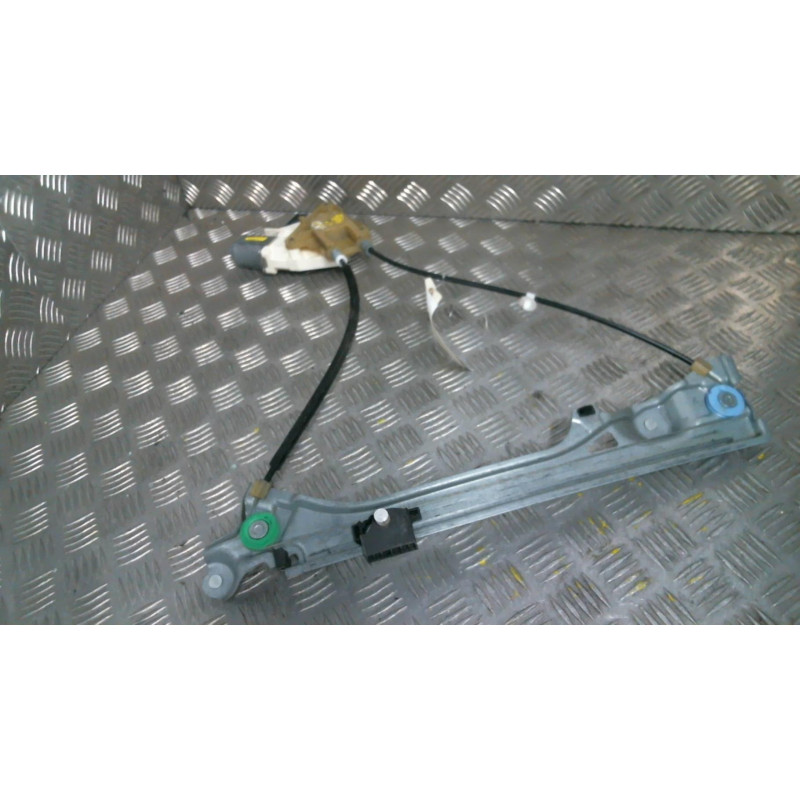 Leve vitre electrique arriere droit RENAULT LAGUNA 3 Photo n°1