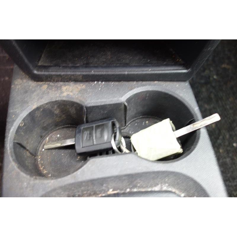 Capot OPEL MERIVA A Photo n°9