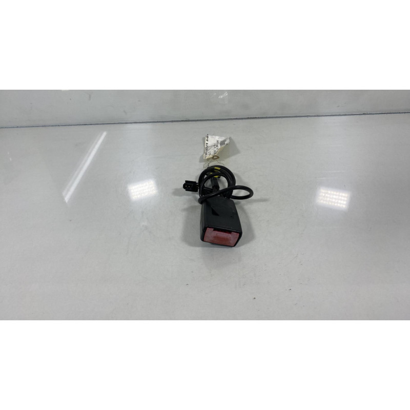 Attache ceinture avant droit MERCEDES CLASSE CLK 208 Photo n°2