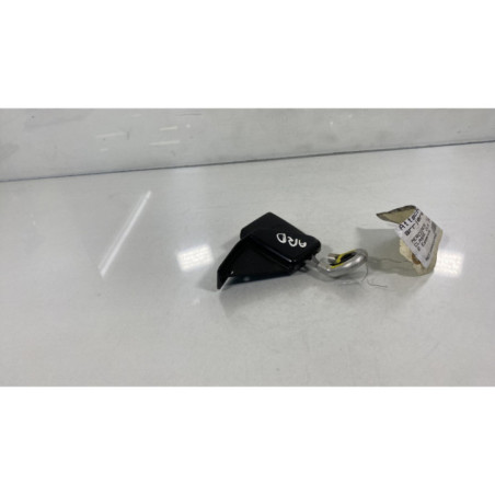 Attache ceinture arriere droit MERCEDES CLASSE CLK 208 Photo n°1